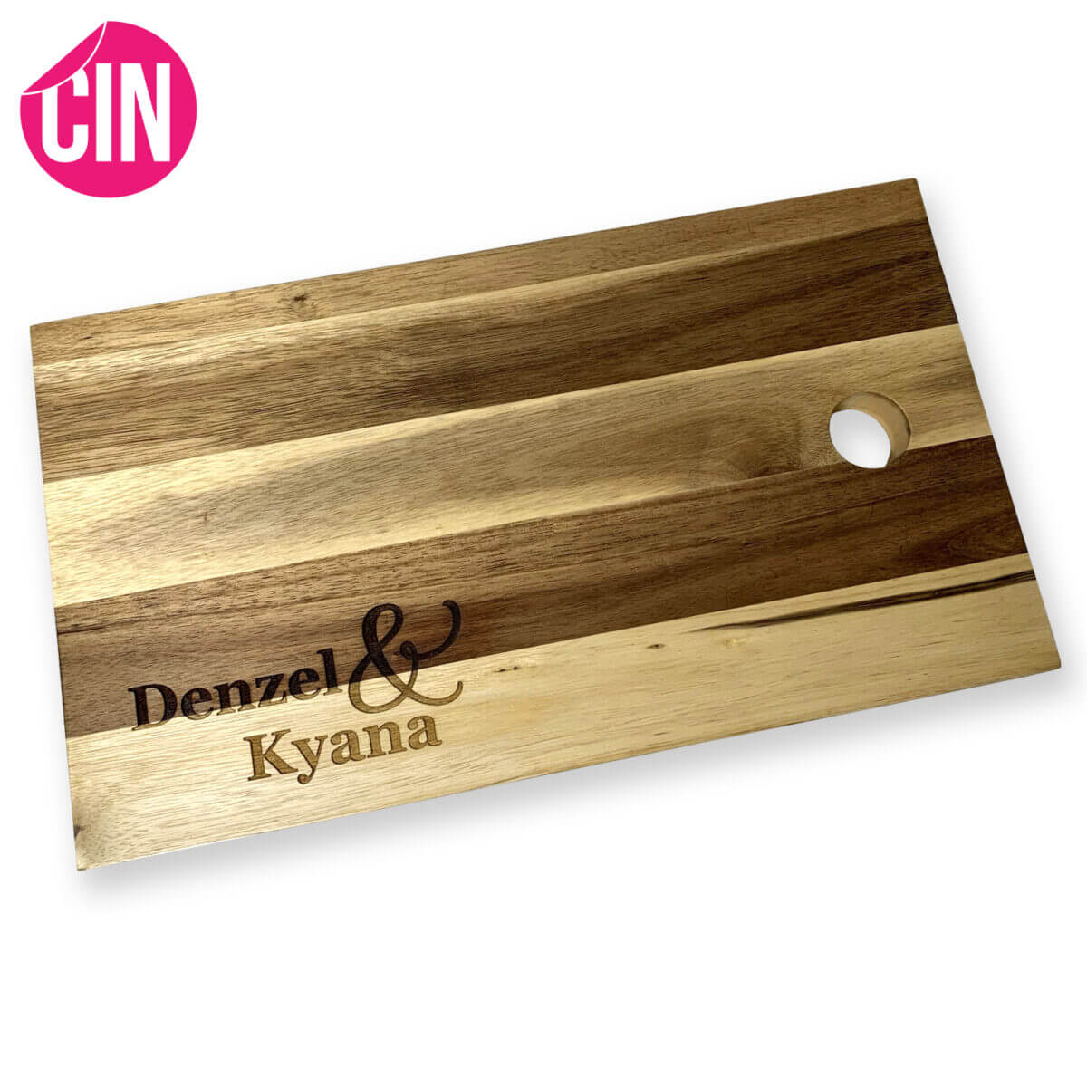 Serveerplank borrelplank met gravure gegraveerd met stad en naam Cindysigns